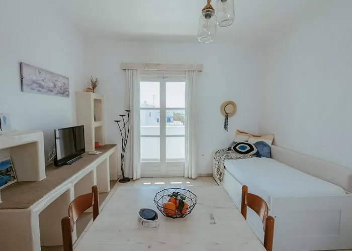 Sunset Getaway Paros Apartment